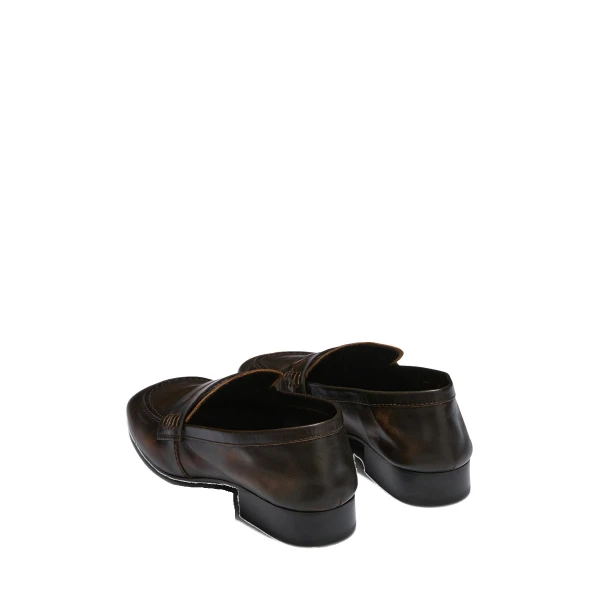 Leather loafers in Tan - Image 4