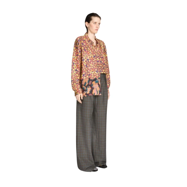 Loose viscose shirt in Yellow - Image 3