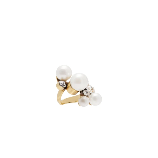 Ornamented ring in Gold
