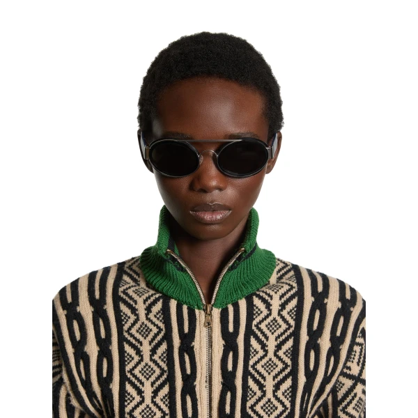 Thick oval sunglasses in Black - Image 2
