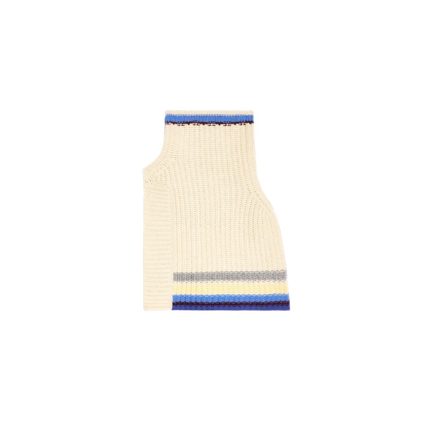 Wool shawl collar in Ecru - Image 3