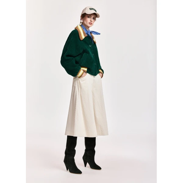 yellow and off-white embellished collar