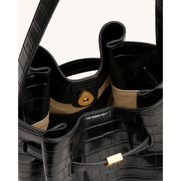 JW PEI Clara shoulder bag another angle