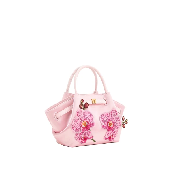 JW PEI Hana tote bag alternate view