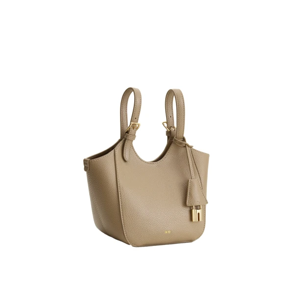 JW PEI Ines tote bag another angle