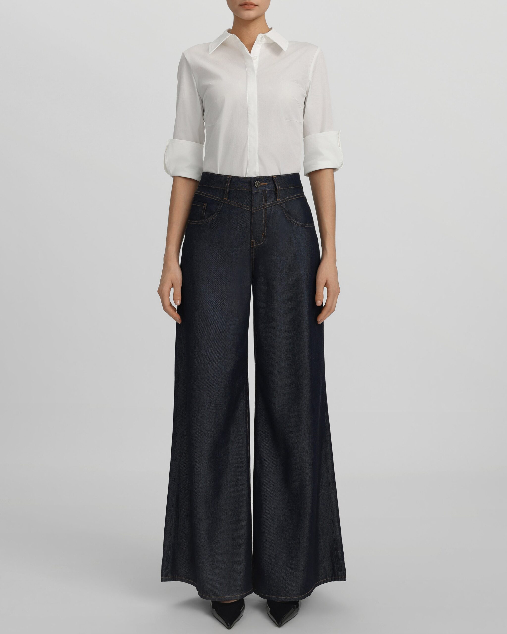 JW PEI jeans | Los Angeles Vegan Fashion Pants | Luxury Shoes JW PEI The Overachiever Jeans