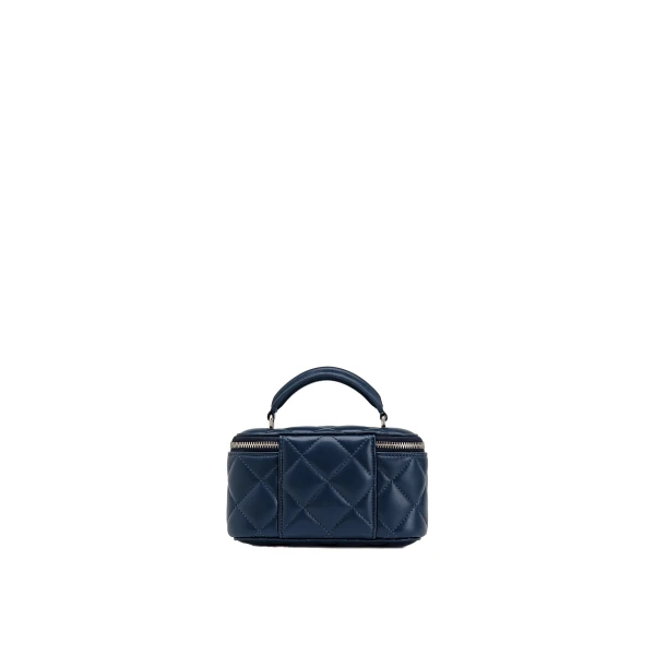 JW PEI Vivienne top handle bag detail