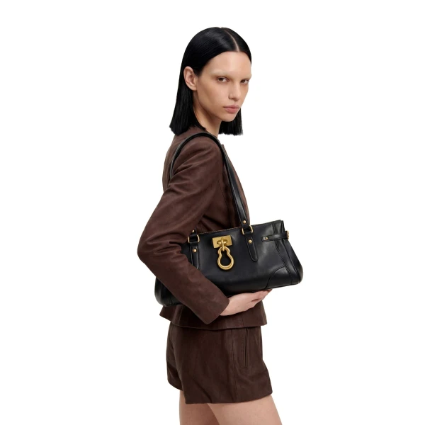 JW PEI Yvette tote bag alternate view
