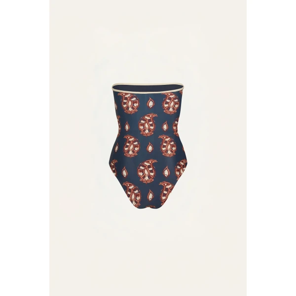 Colombian Luxury Resort Wear at Luxury Shoes 