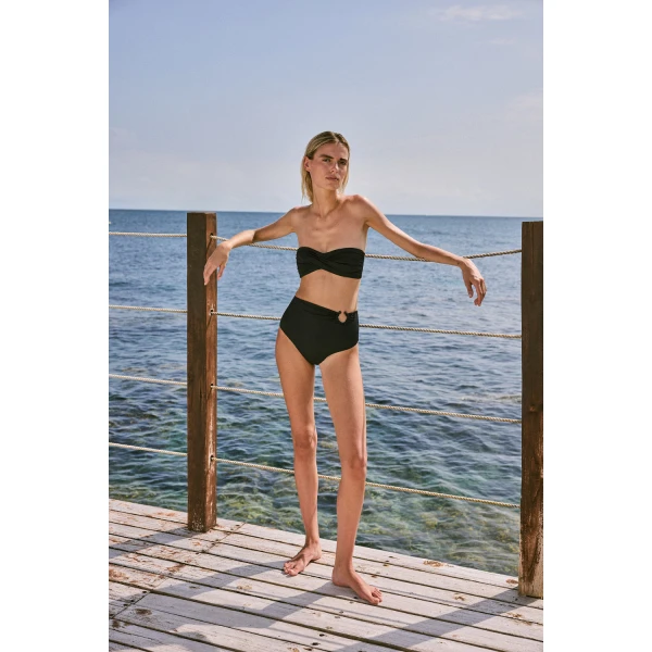 Colombian Luxury Resort Wear at Luxury Shoes 