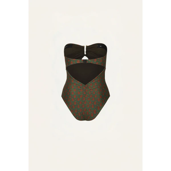 Colombian Luxury Resort Wear at Luxury Shoes 