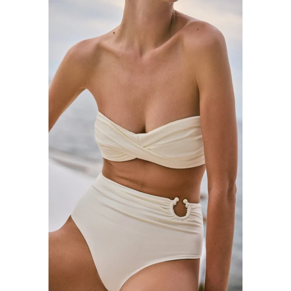 Colombian Luxury Resort Wear at Luxury Shoes 