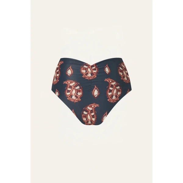 Colombian Luxury Resort Wear at Luxury Shoes 
