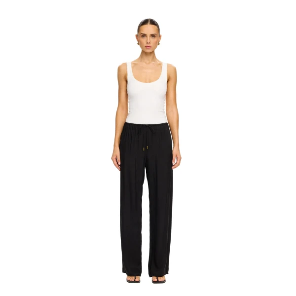 KIVARI Blythe Pant in Black, view 2