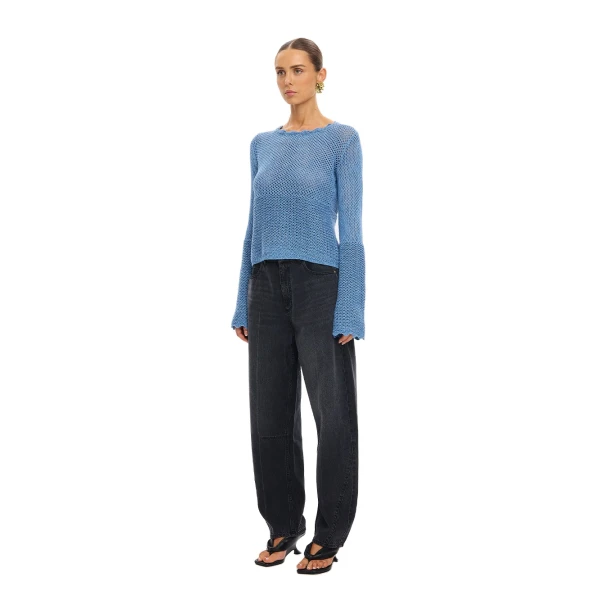 KIVARI Daisy Top in Blue, view 3