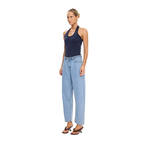KIVARI Dylan Barrel Jean in Pale Stone, view 4