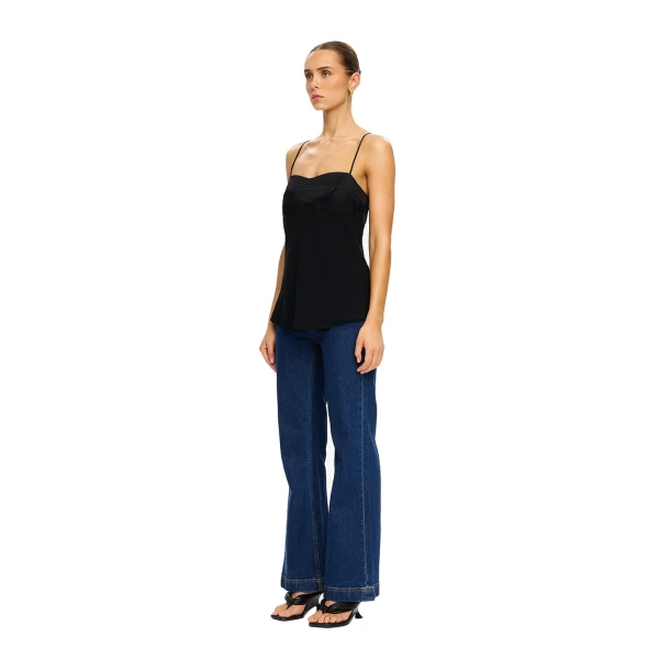 KIVARI Fira Top in Black, view 3