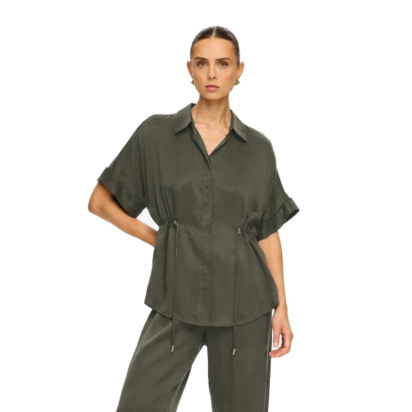 KIVARI Jaxon Shirt in Dark Green, view 2