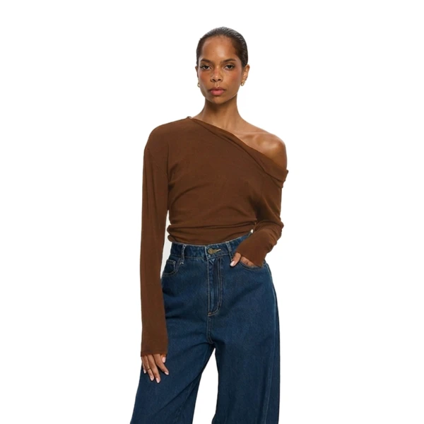 KIVARI Lucie Jersey Top in Chocolate, view 2