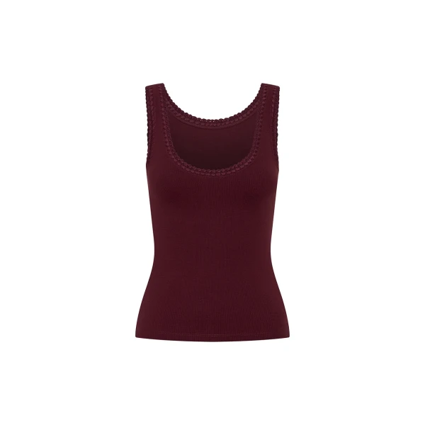KIVARI Tallulah Scoop Tank in Plum