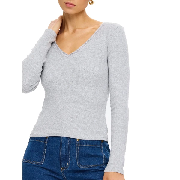 KIVARI Tallulah V Neck Top in Grey, view 6