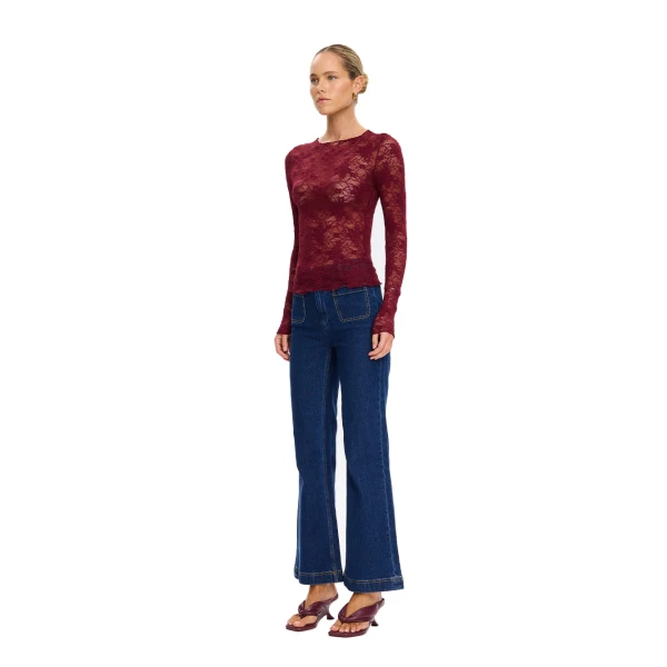 KIVARI Victoria Lace Top in Plum, view 5