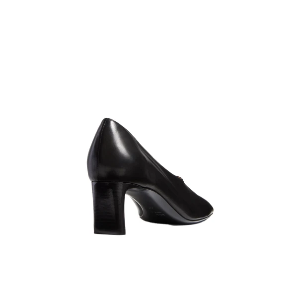 Cecilia Pump in Black Leather - Image 4