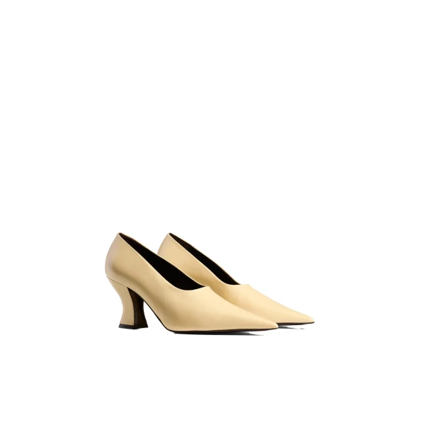 Colleen Pump in Butter Glazed Leather - Image 2