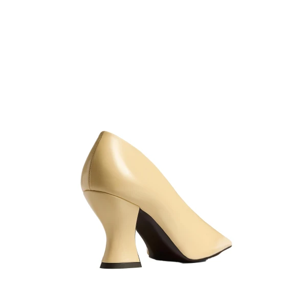 Colleen Pump in Butter Glazed Leather - Image 4