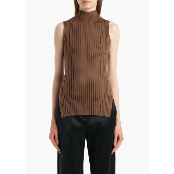 Karla Top in Chestnut - Image 3
