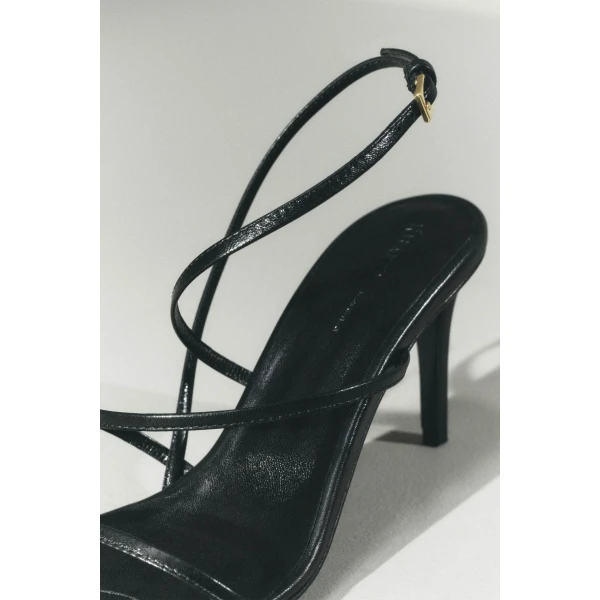 Loop Sandal in Black Leather - Image 6