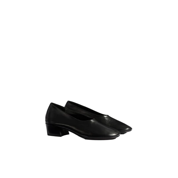 Marcy Pump in Black - Image 2