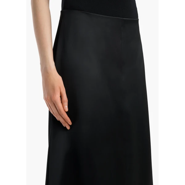 Nania Skirt in Black - Image 5