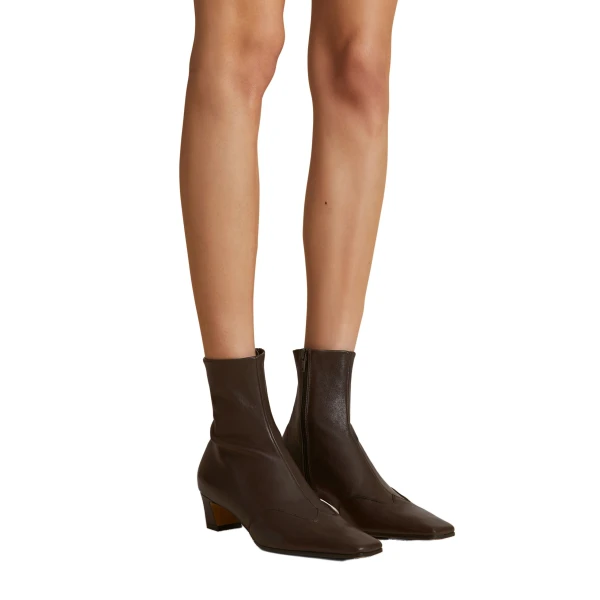 Nevada Stretch Low Boot in Dark Brown Nappa Leather - Image 5