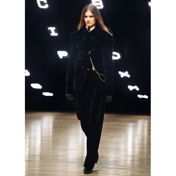 Rolo Jacket in Black Velvet - Image 6