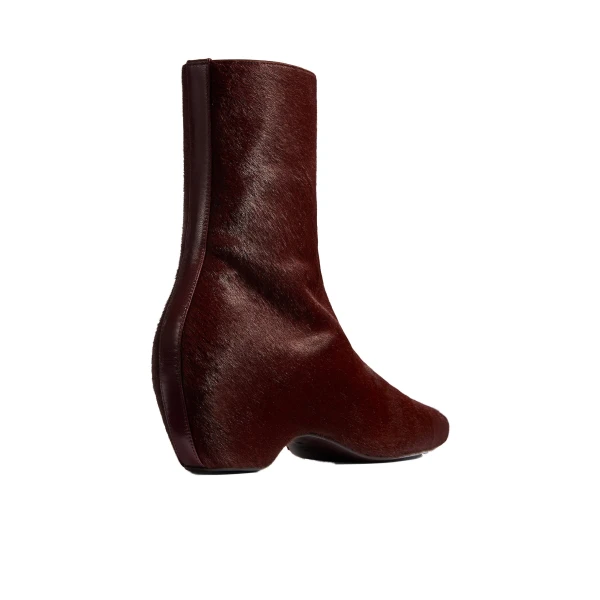 Sybil Ankle Boot in Rouge Noir Haircalf - Image 3
