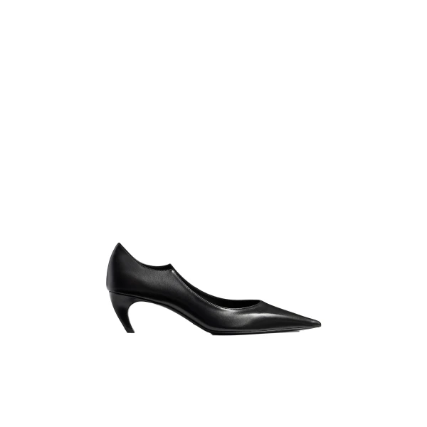 Valerie Low Pump in Black Glazed Leather