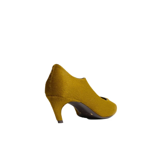Valerie Low Pump in Golden Olive Haircalf - Image 4