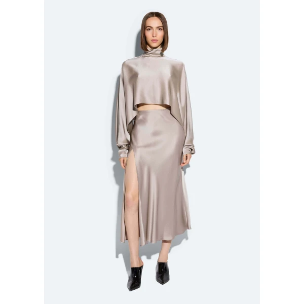 LaPointe skirts