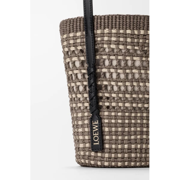Loewe Braid pocket in iraca palm and calfskin, Khaki/Natural | Clutch Bags | Luxury Shoes 