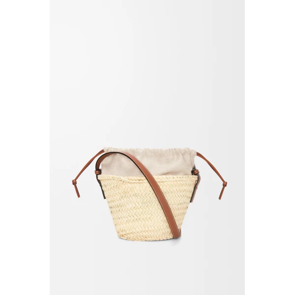 Loewe Drawstring bucket in palm leaf and calfskin, Natural/Tan | Totes & Top-Handle Bags | Luxury Shoes 