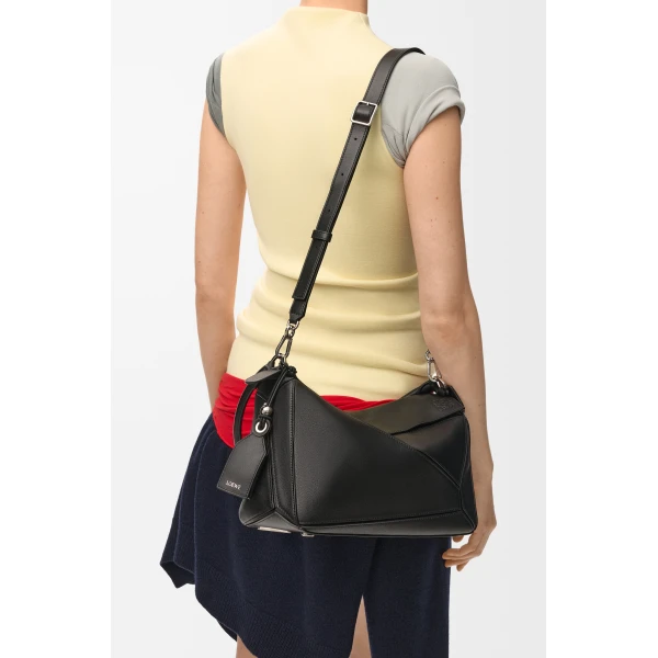 Loewe Medium Featherlight Puzzle bag in nappa lambskin, Black | Shoulder & Crossbody Bags | Luxury Shoes 
