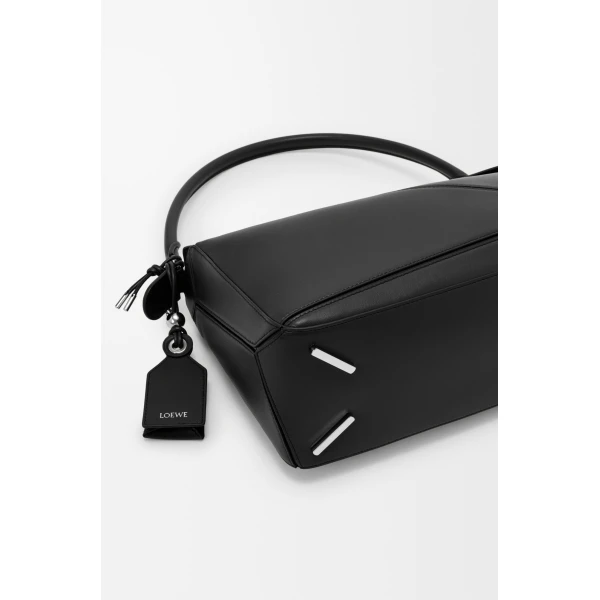 Loewe Medium Featherlight Puzzle bag in nappa lambskin, Black | Shoulder & Crossbody Bags | Luxury Shoes 