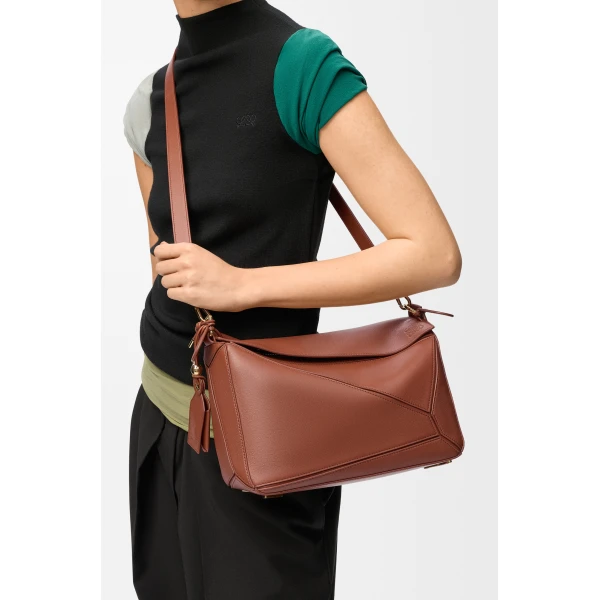 Loewe Medium Featherlight Puzzle bag in nappa lambskin, Pecan | Shoulder & Crossbody Bags | Luxury Shoes 