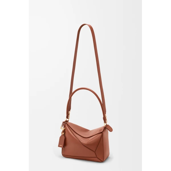 Loewe Medium Featherlight Puzzle bag in nappa lambskin, Pecan | Shoulder & Crossbody Bags | Luxury Shoes 