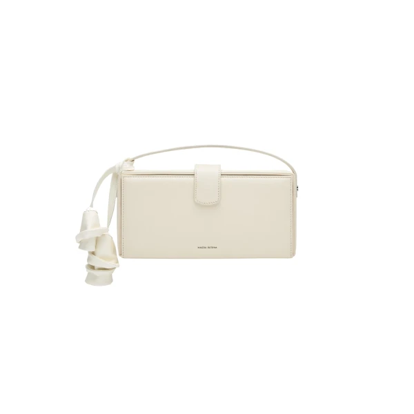 Apolonia bag in cream leather with flower charm
