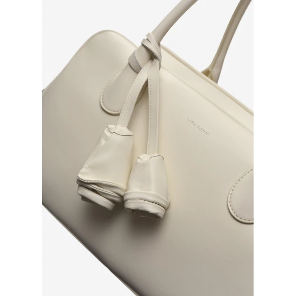 Brigitte in cream leather with flower charm - Image 3