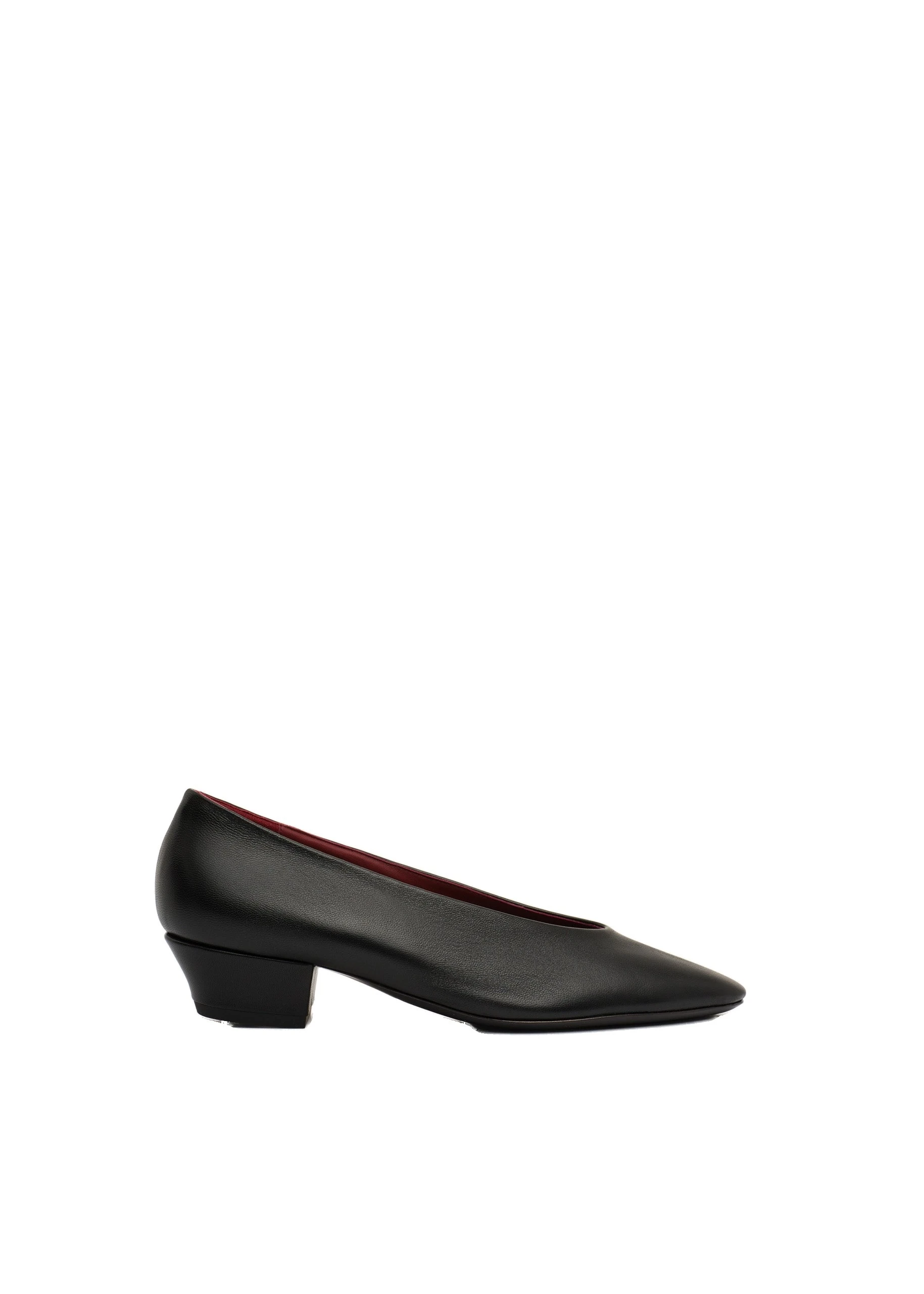Magda Butrym Leather ballerina heels in black | Luxury Shoes Magda Butrym Leather ballerina heels in black