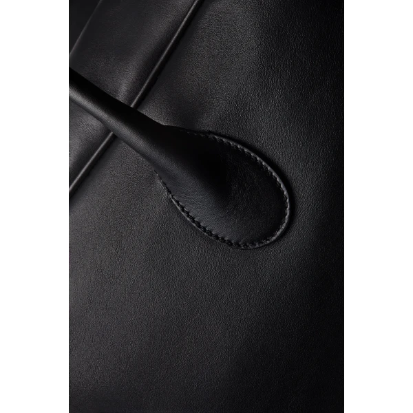 Travel Brigitte bag in black leather - Image 4