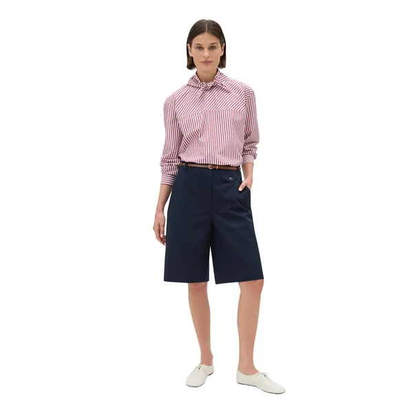 Clean Bermuda Short